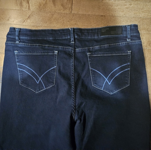 WILLIAM RAST Plus Size Women's Jeggings  - Size 22 - Picture 6 of 10